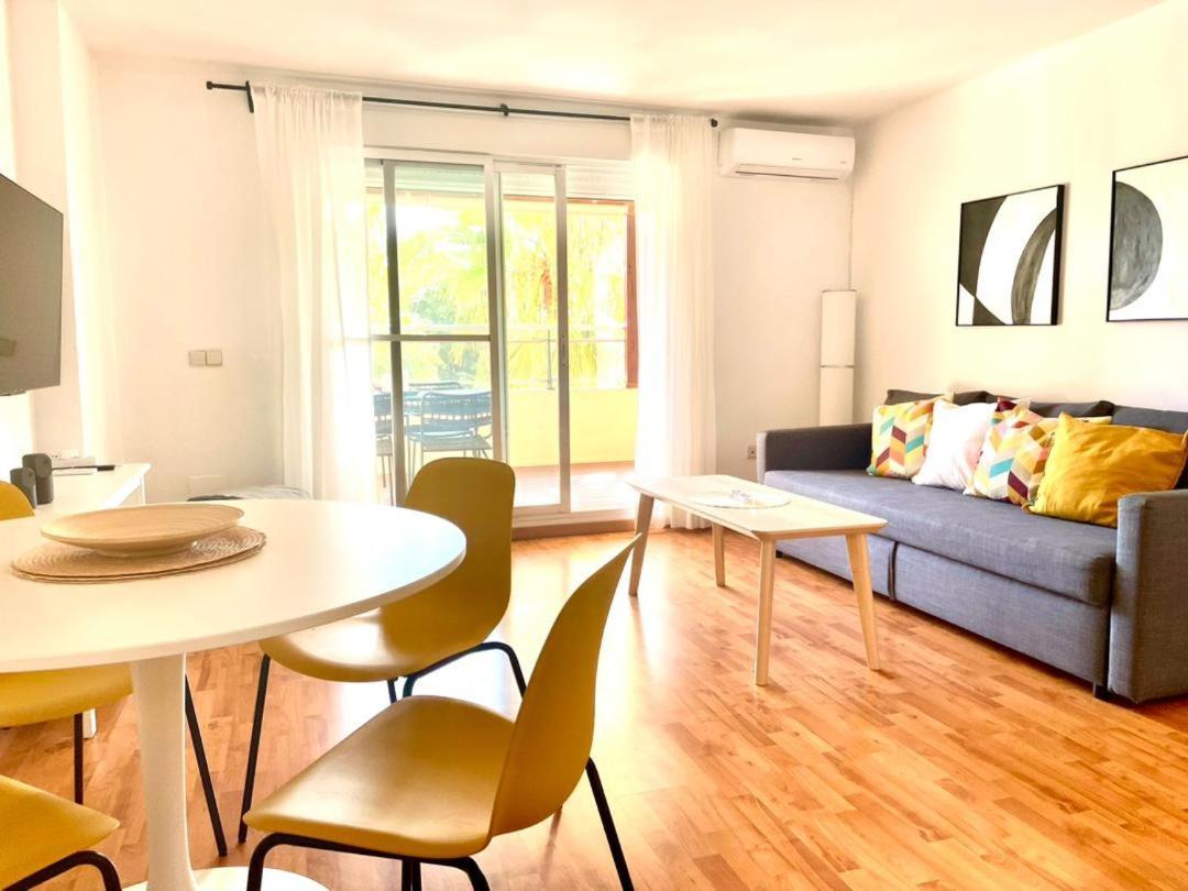 Calido Apartamento Con Gran Terraza Y Vistas A 600 Metros Del Mar Бенальмадена Экстерьер фото